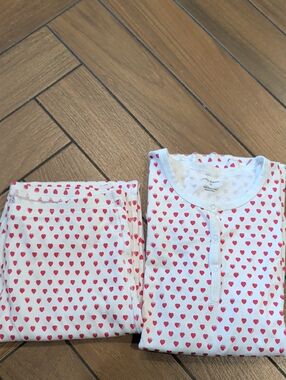 Roller Rabbit White Pajama Set with Pink Heart Print